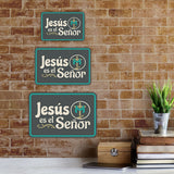 Classic Framed Plus Jesús es el Señor — Jesus Is Lord Door or Wall Sign | Spanish - Inspirational & Scripture Signs